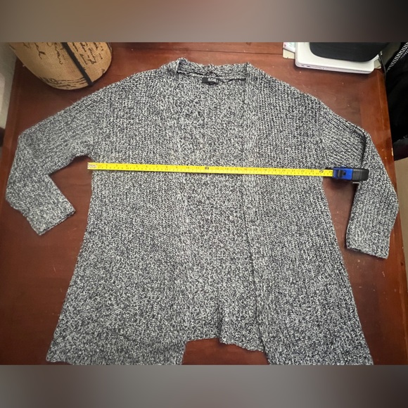 Ana black and‎ white cardigan xlp soft career warm cottage core school career - Picture 1 of 4